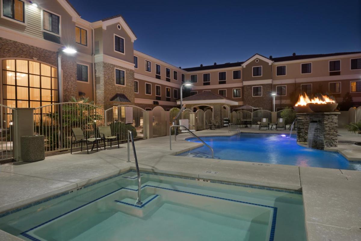 Staybridge Suites Tucson Airport